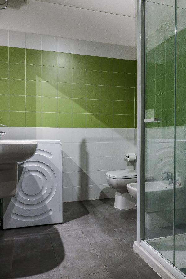Via Natta - San Siro Apartments - 4 People Milano Eksteriør billede